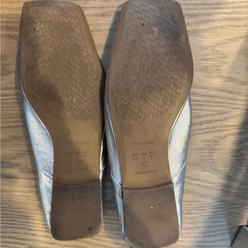 Vicenza Silver Women's Flats - Picture 3 of 3